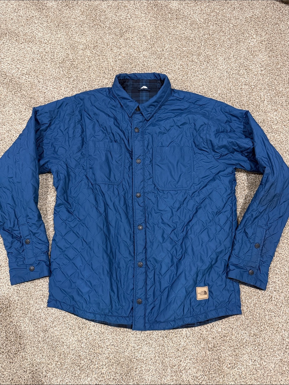 Northface reversable Men's Button-Up Jacket